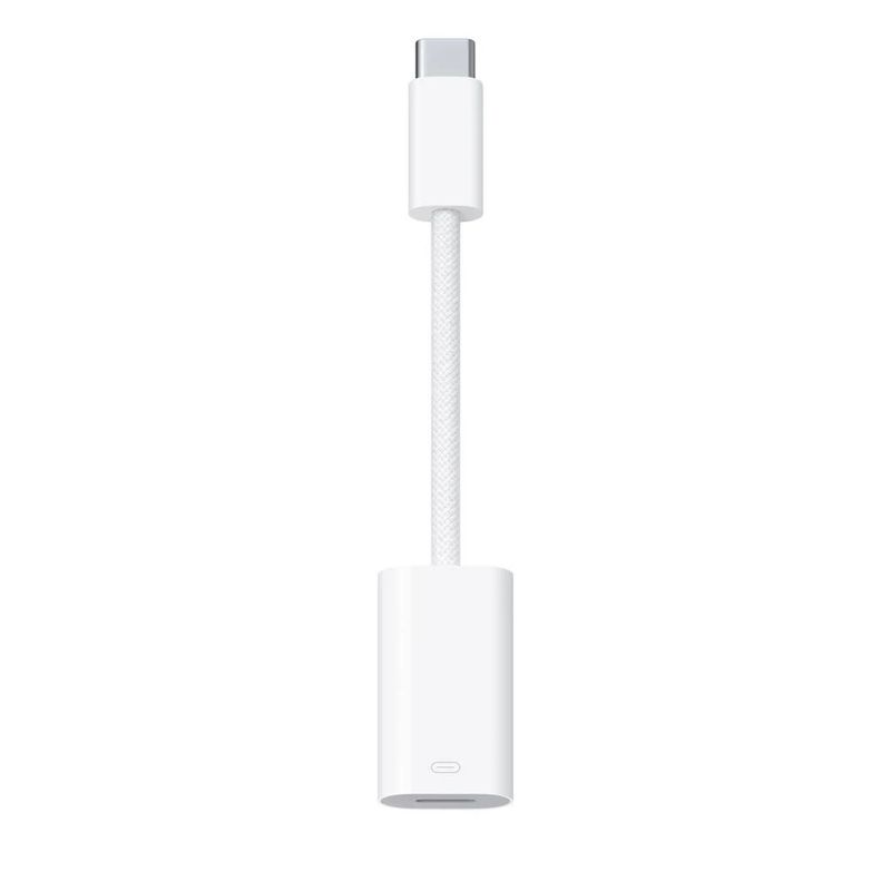 El iPhone 12 llegará con cable Lightning, pero con adaptador USB C